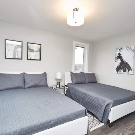 Clifton Hill Hideaway 2B -Two Bedroom Condo Niagarawatervallen Buitenkant foto